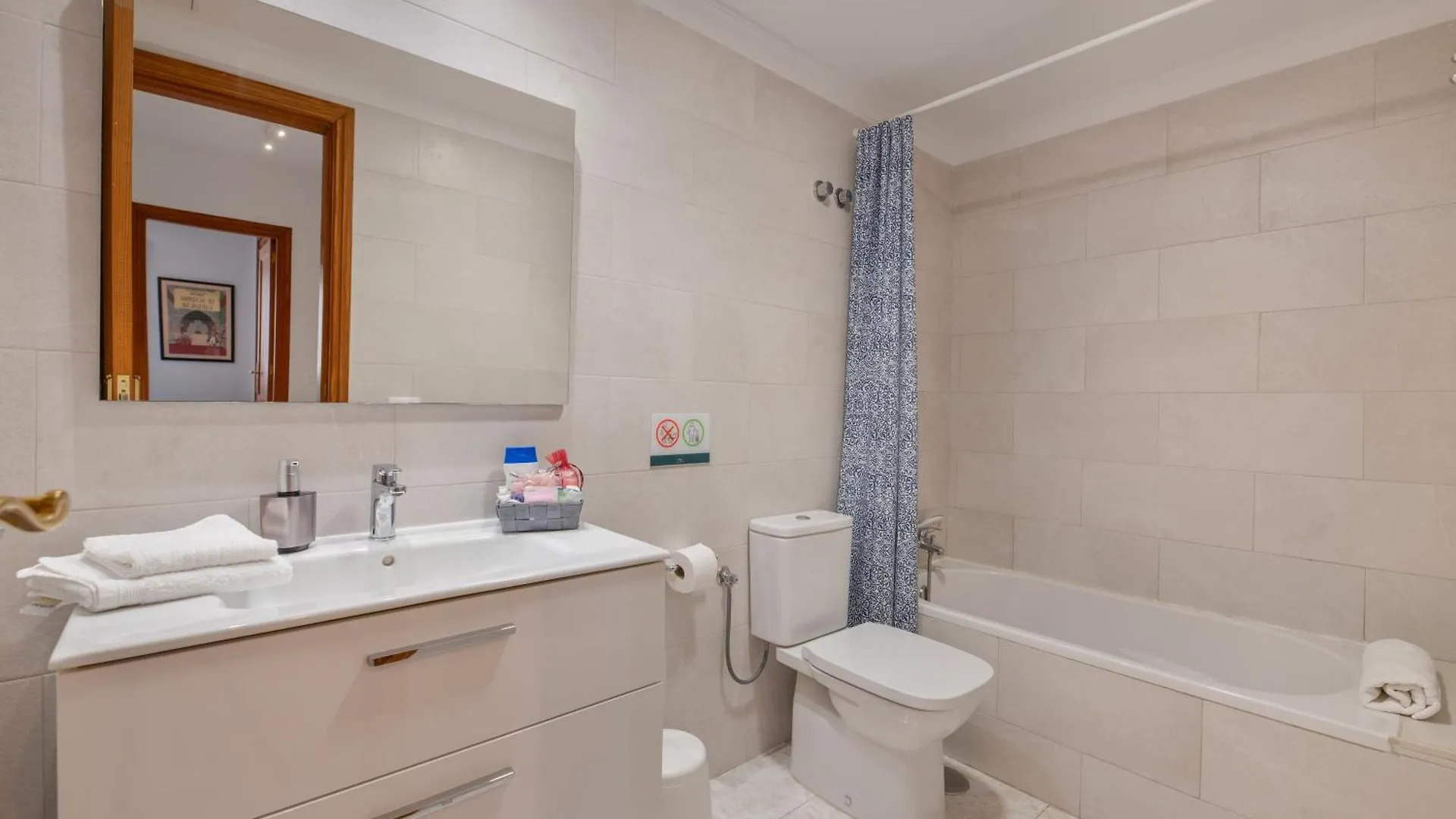 Suite Cava Arrecife  0*, Arrecife (Lanzarote)